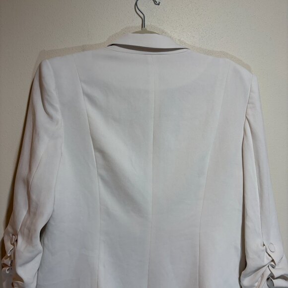 Cinq a Sept Khloe Crepe 3/4-Sleeve Blazer White - Picture 13 of 16